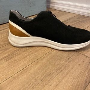 Johnston & Murphy size 7